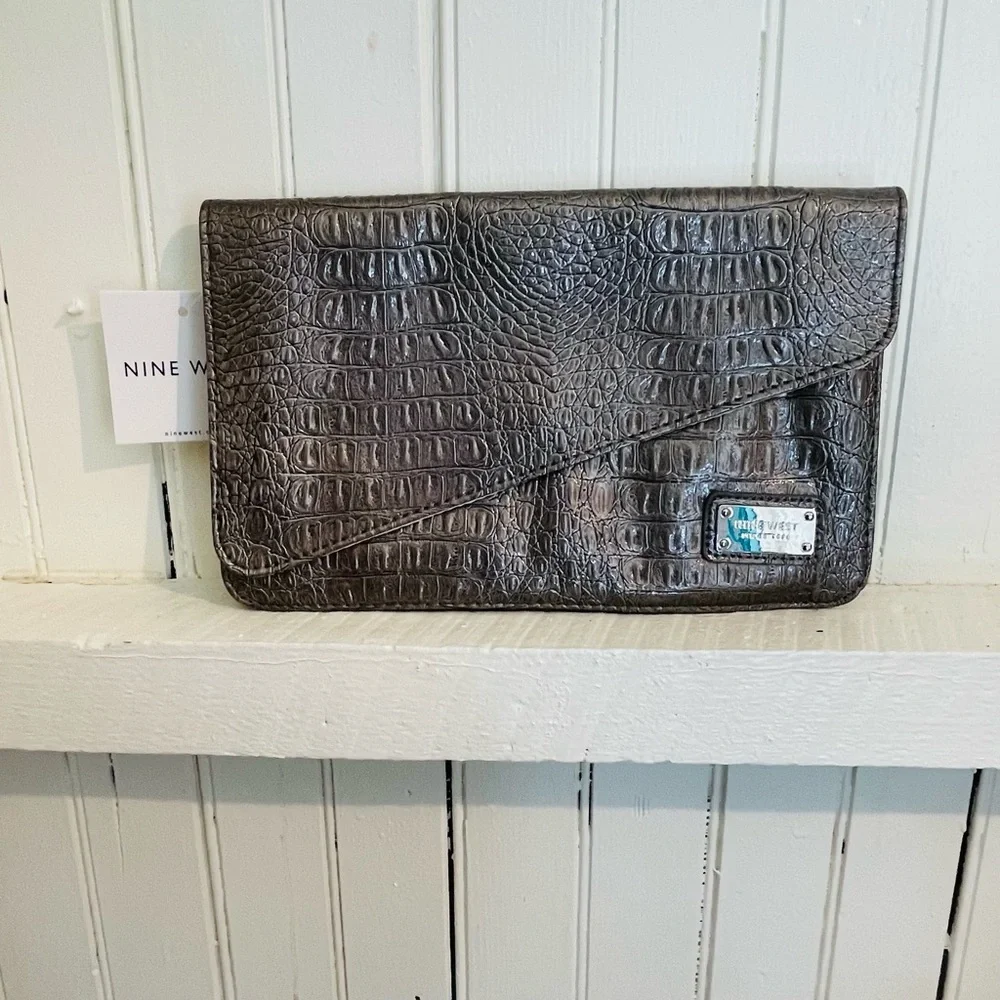 NWT Nine West vegan leather snakeskin envelope clutch purse bronze - Picture 4 of 7